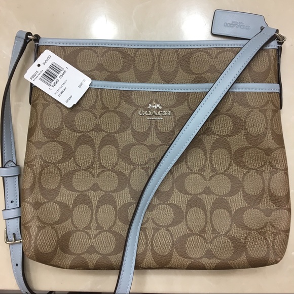 ❌SOLD❌ NWT Coach Signature PVC File Crossbody Bag - Picture 5 of 8